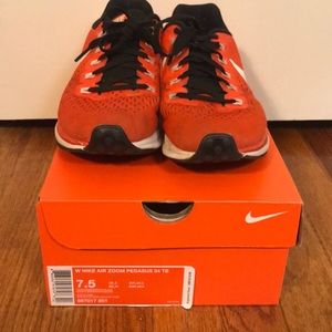 Nike Zoom Pegasus size 7.5